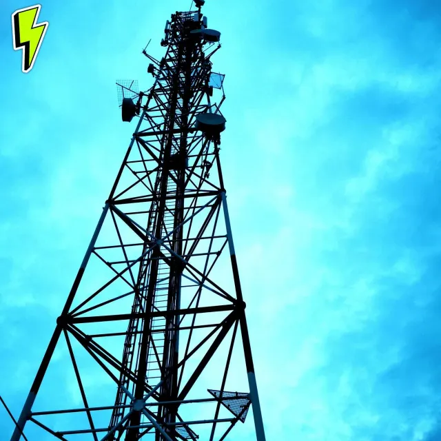 Episode artwork for MaxxCasting: Fixing FM Radio's Coverage Problem